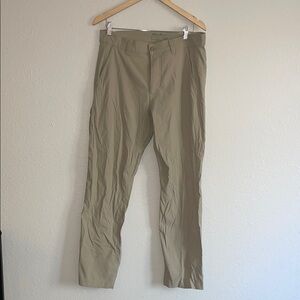 Eddie Bauer Men's Tan Pants